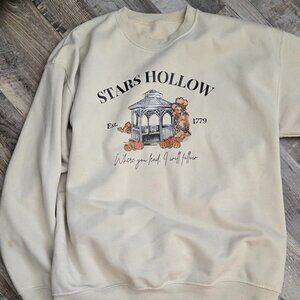 Stars Hollow Sweatshirt Tan Size Large | Gilmore Girls | Like New